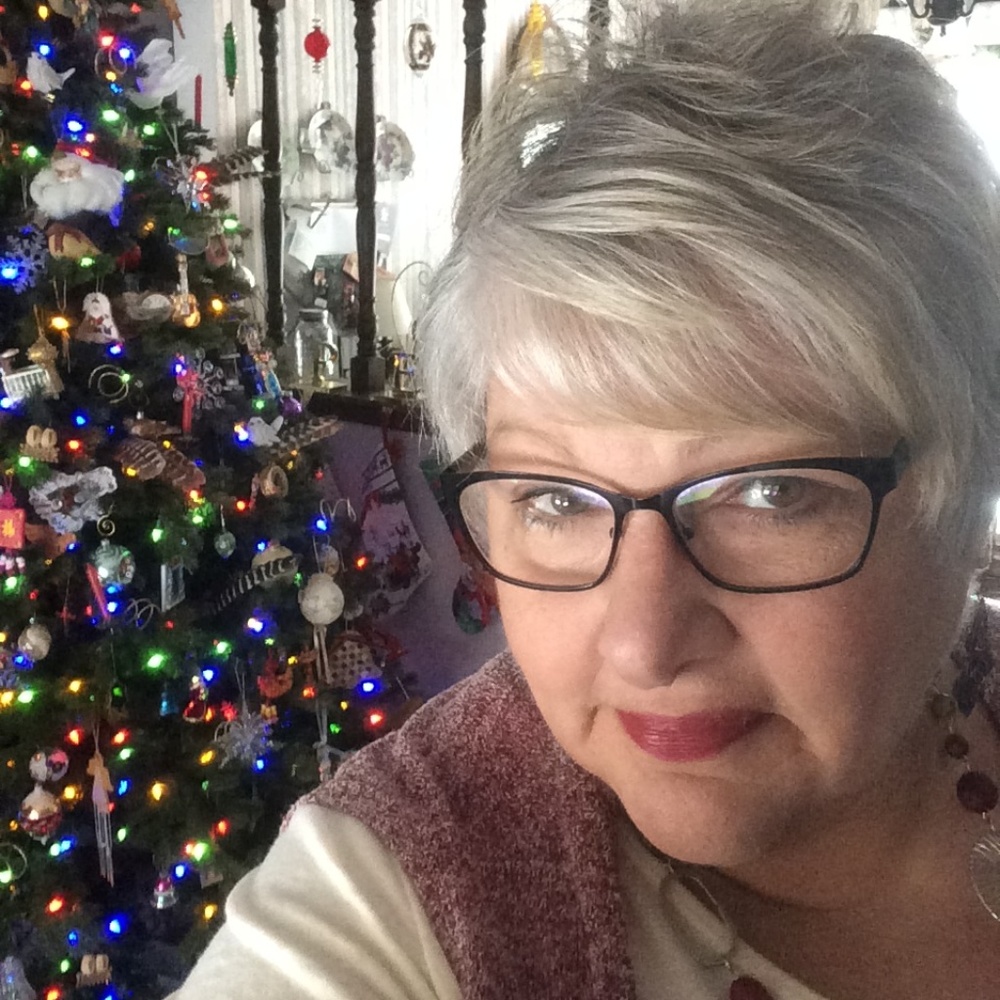 Meet your Posher, Nancy